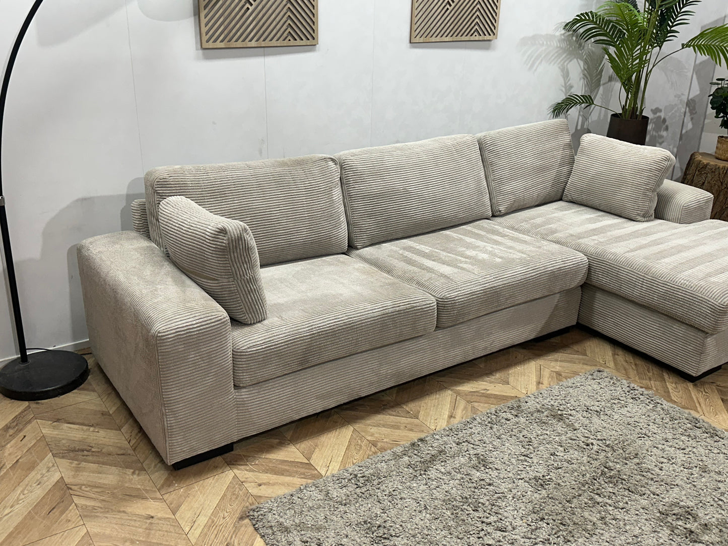 Licht Grijze Ribstof Hoekbank ~ Losse Kussens Met Afneembare Hoezen