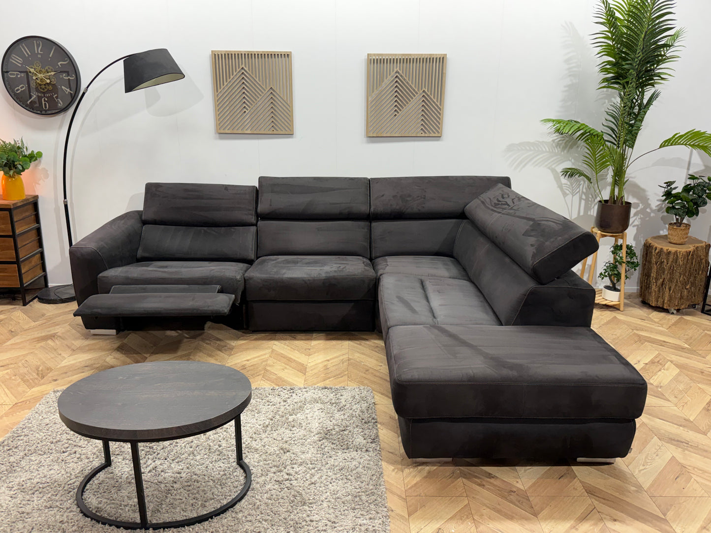 !Nieuwstaat! Xooon Antraciet Suède Stof Hoekbank ~ Elektrisch Verstelbaar