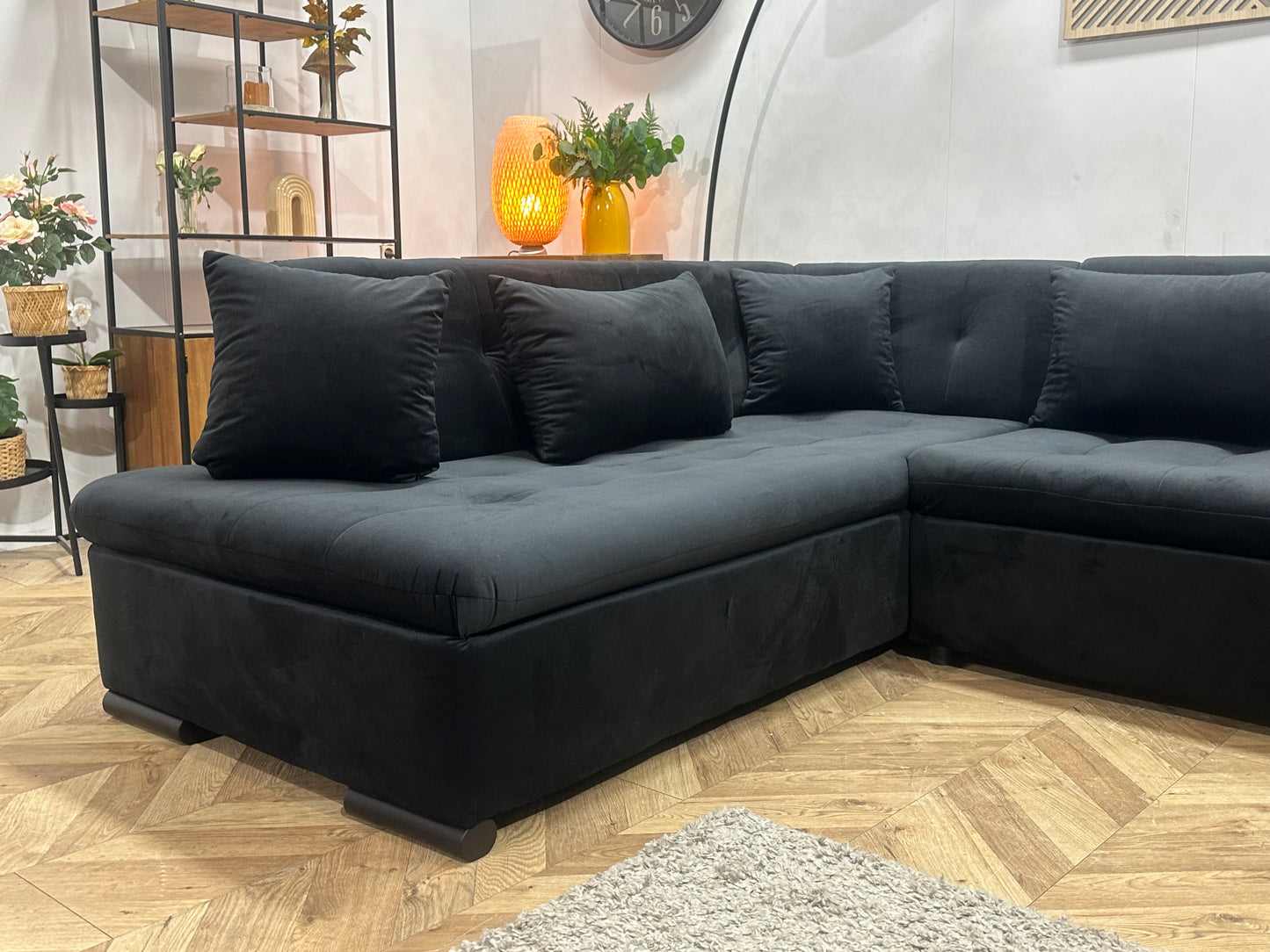 !Showroommodel! Zwarte Velvet U Bank