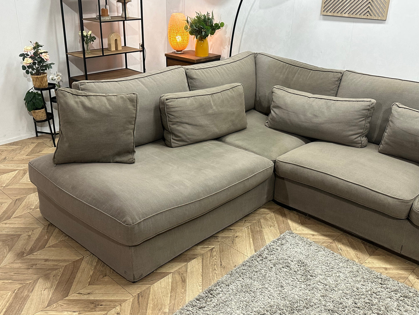 Beige Hoekbank ~ Losse Kussens Met Afneembare Hoezen