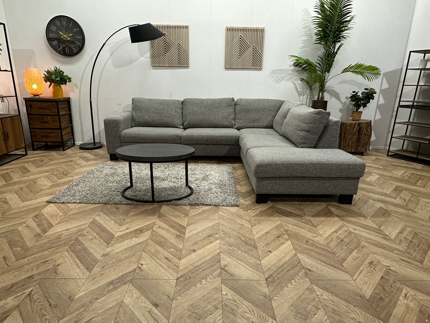 Grijze Hoekbank ~ Losse Kussens Met Afneembare Hoezen