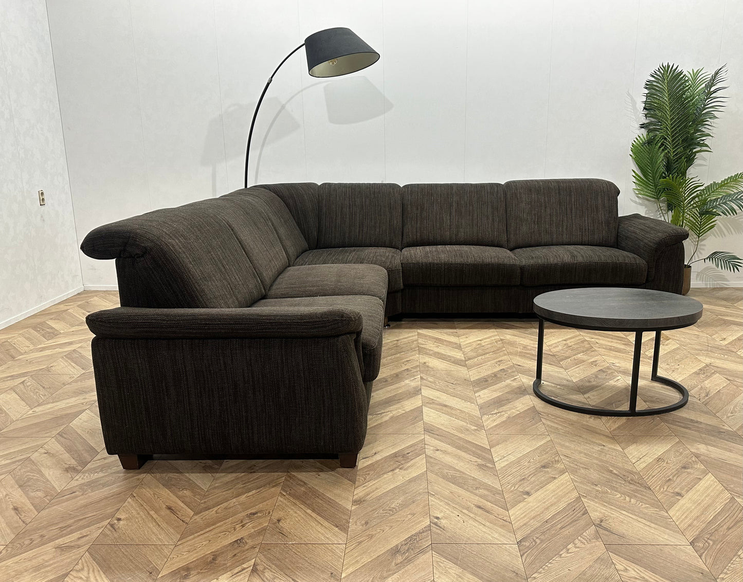 Bruine Hoekbank ~ Verstelbare Hoofdsteunen