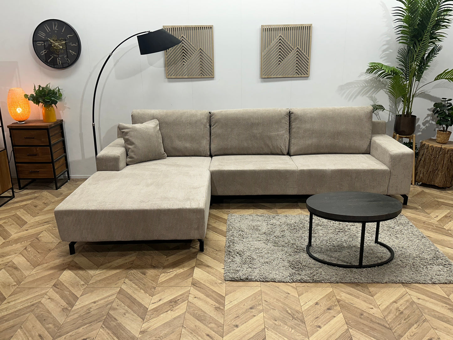 !Showroommodel! Licht Bruine Ribstof Hoekbank