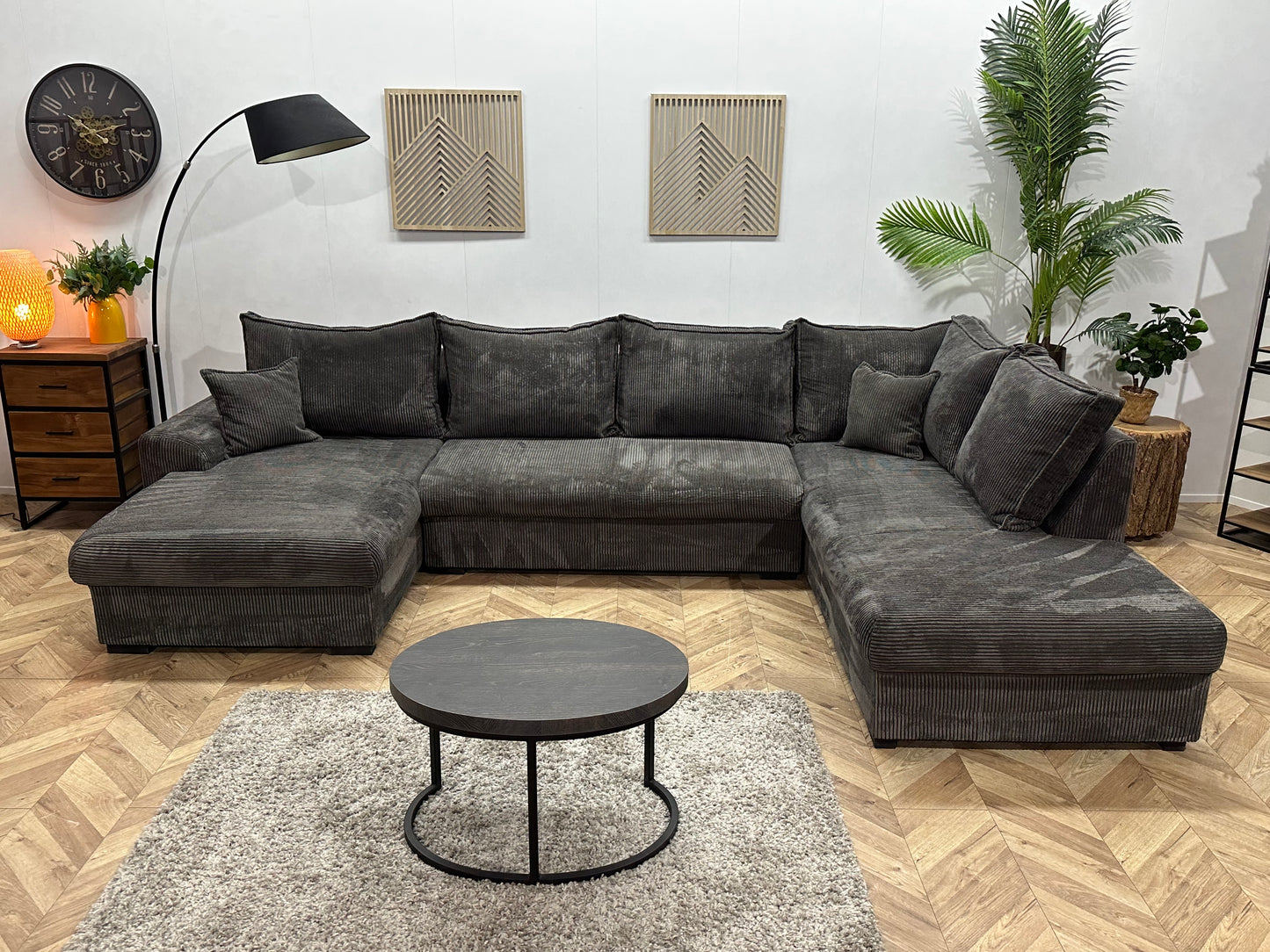 Grijze Ribstof U Bank ~ Losse Rugkussens Met Afneembare Hoezen