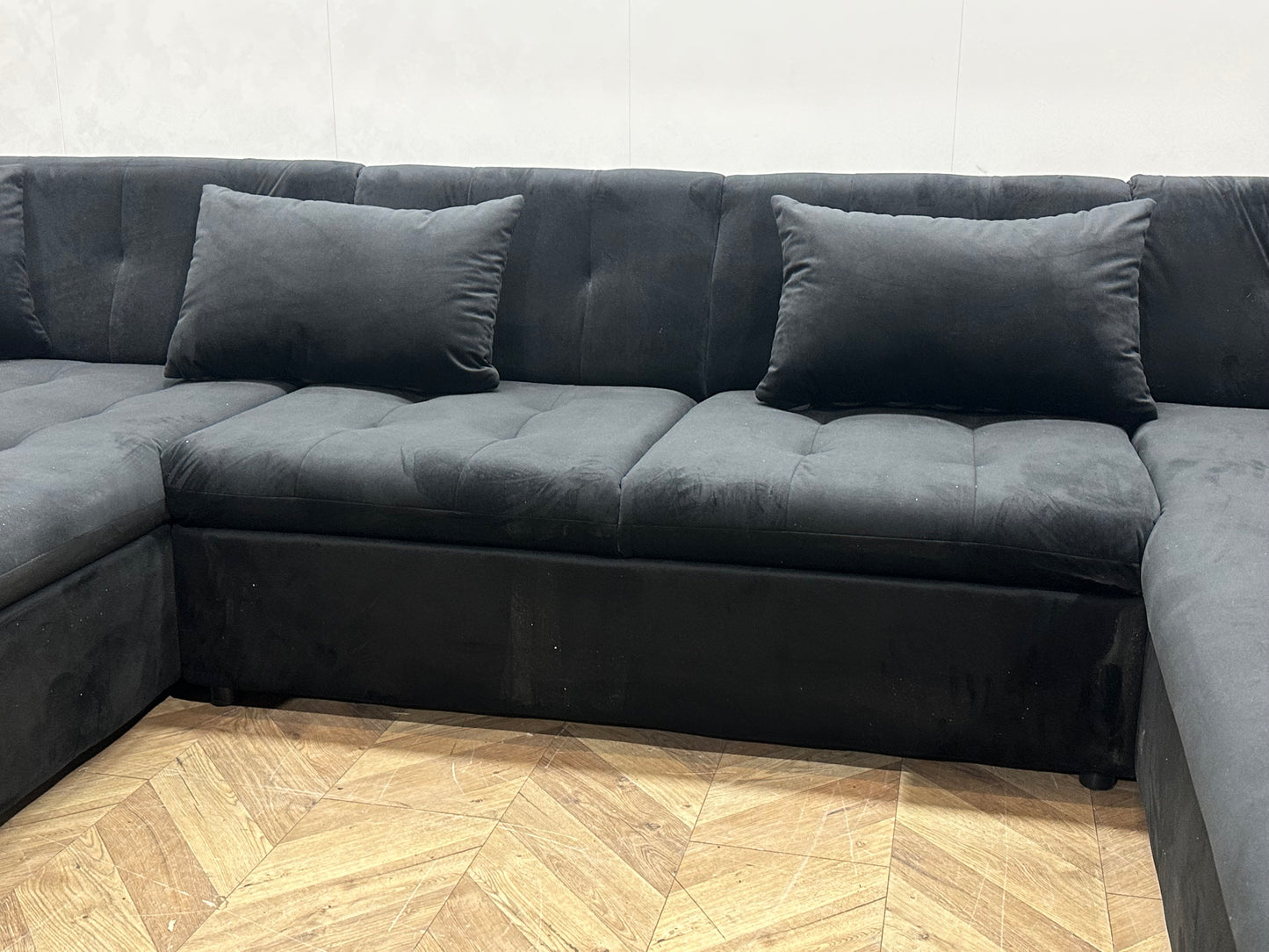 !Showroommodel! Zwart Velvet U Bank