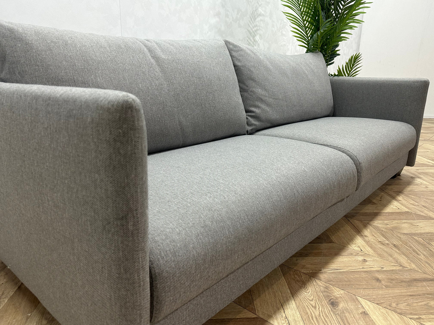 Licht Grijze 3-Zits Bank ~ Nieuwstaat