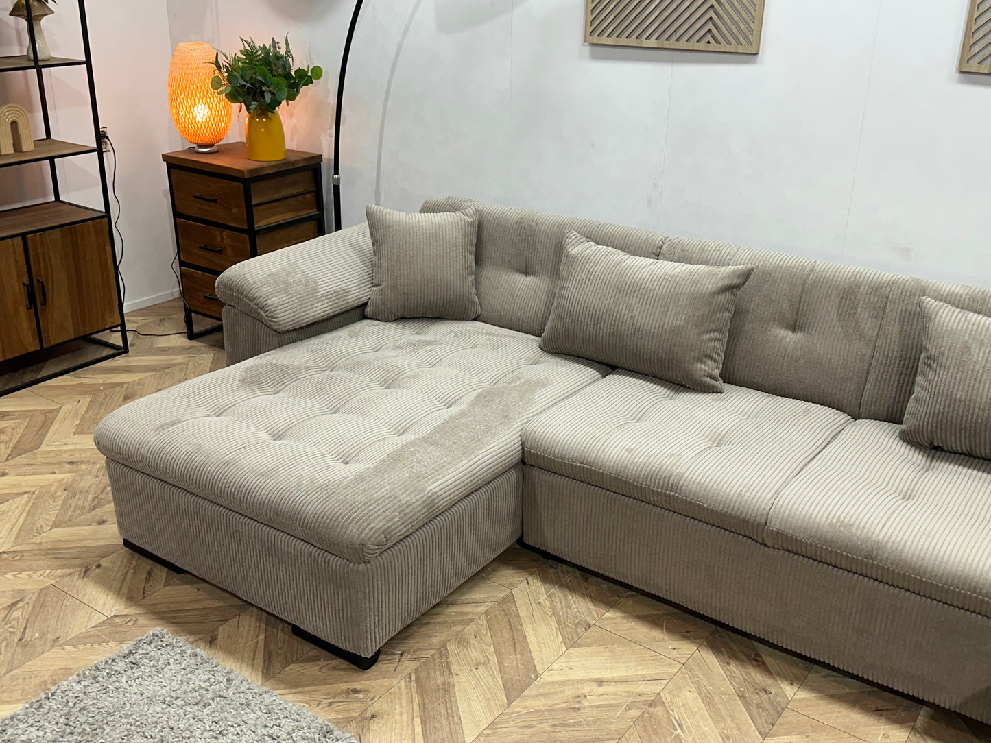 !Showroommodel! Licht Bruine Ribstof U Bank