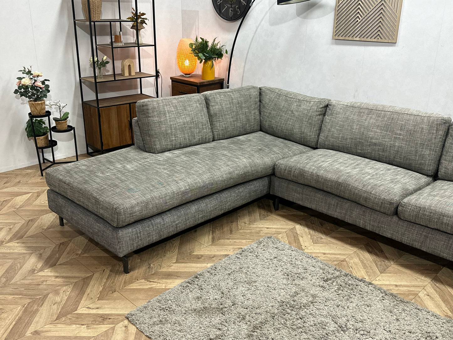 Grijze Hoekbank ~ Losse Kussens Met Afneembare Hoezen