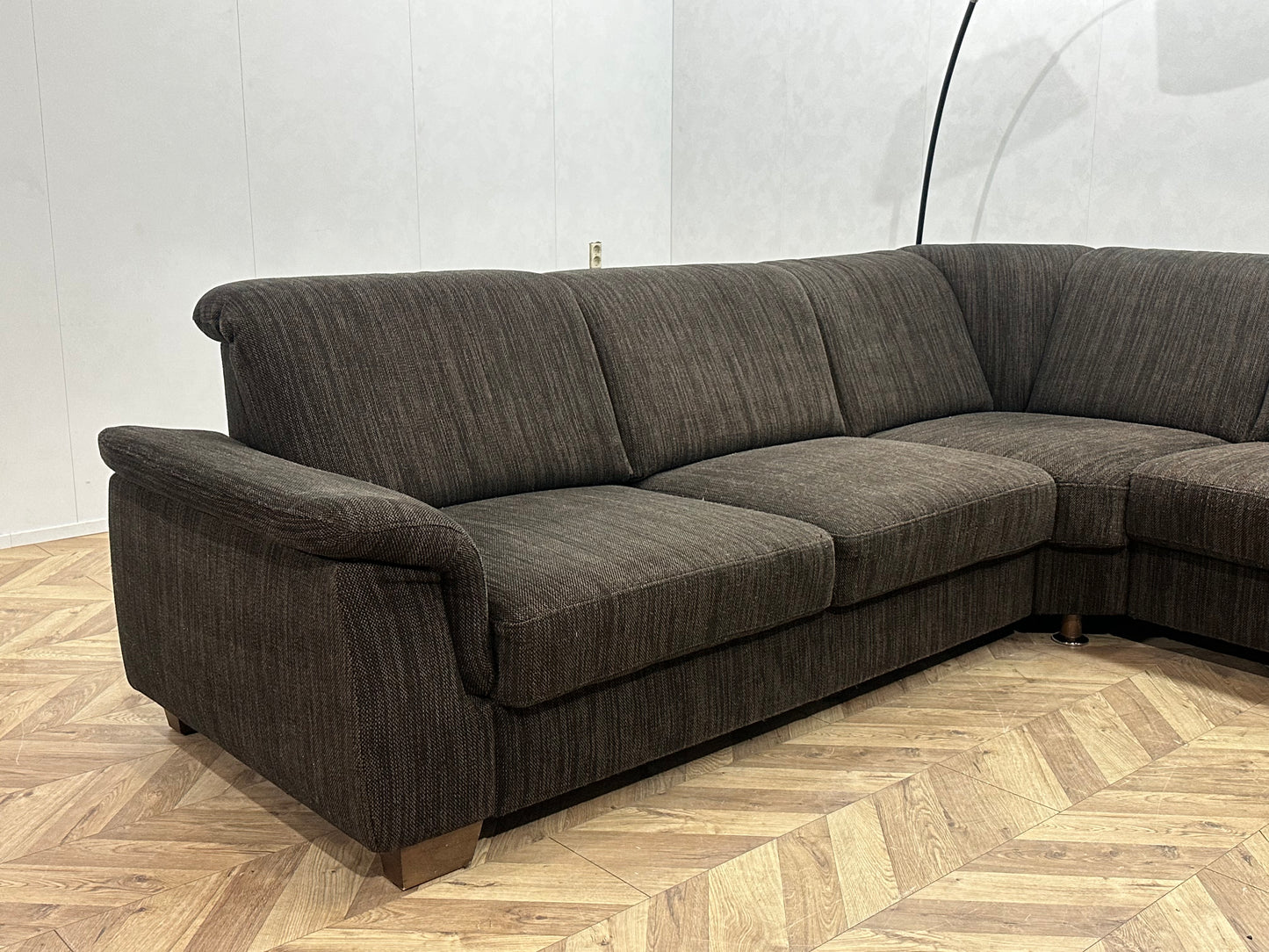 Bruine Hoekbank ~ Verstelbare Hoofdsteunen