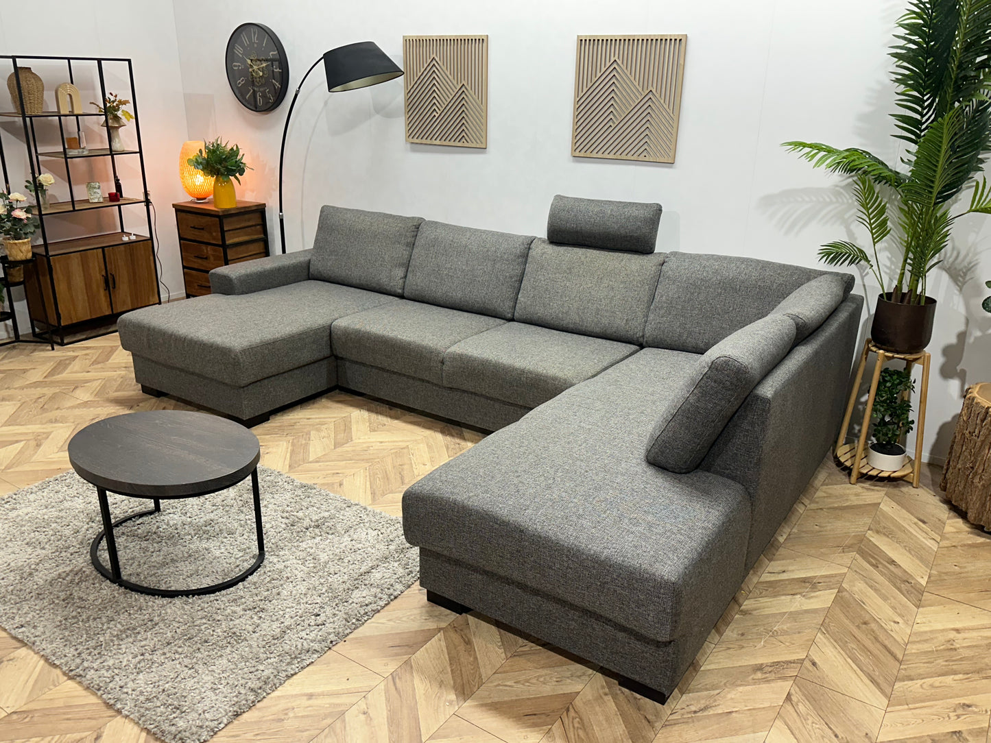 Grijze U Bank ~ Losse Rugkussens Met Afneembare Hoezen