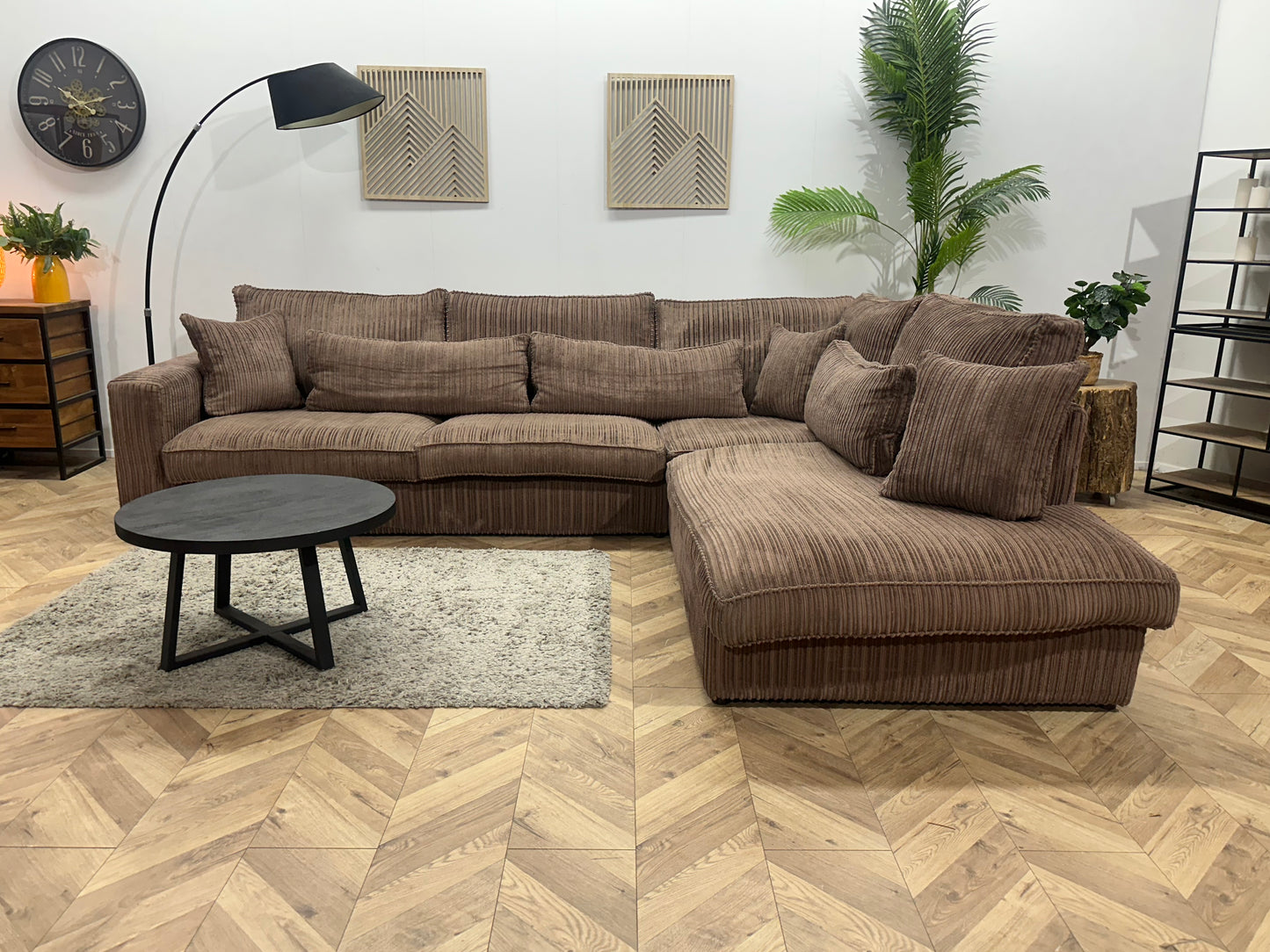 Bruine Ribstof Hoekbank ~ Losse Kussens Met Afneembare Hoezen