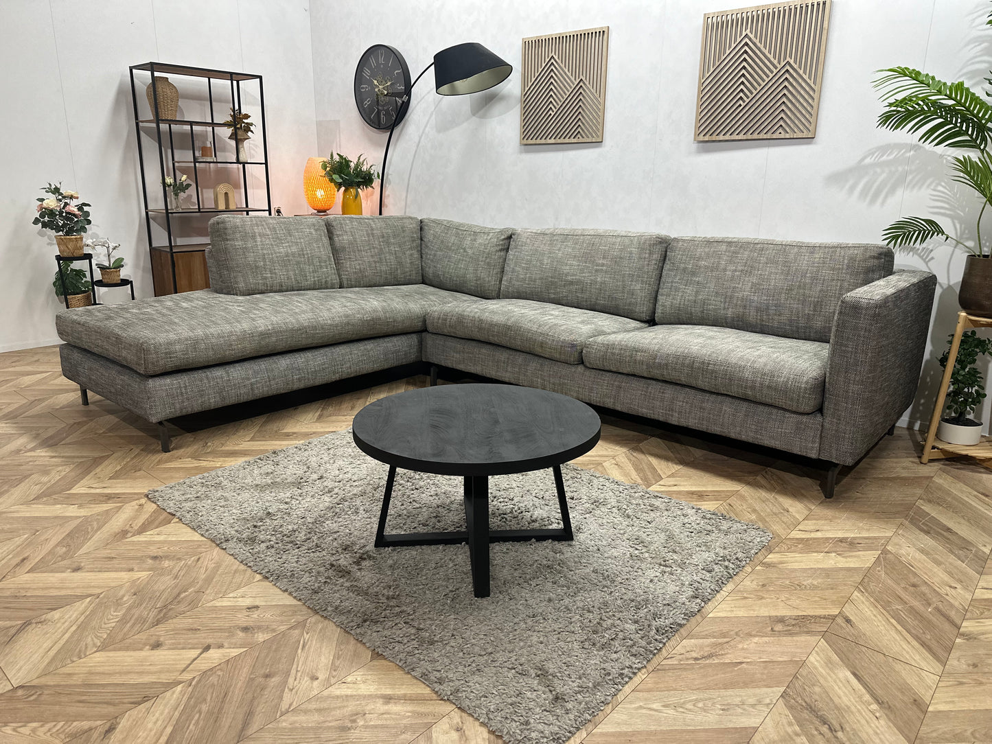 Grijze Hoekbank ~ Losse Kussens Met Afneembare Hoezen