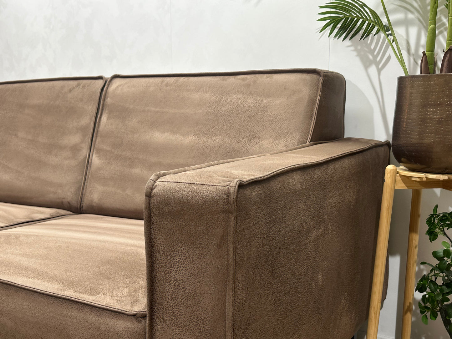 Bruine Suède Stoffen Hoekbank ~ Vaste Kussens