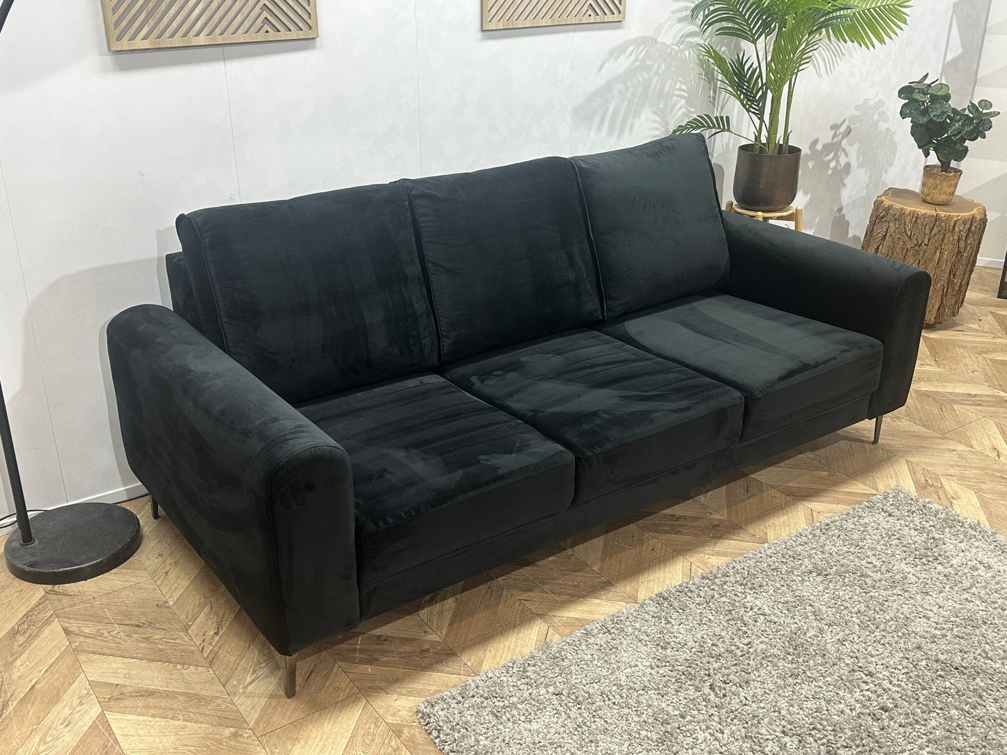 Mazzini Sofas Zwarte Velvet 3-Zits Bank ~ Losse Rugkussens Met Afneembare Hoezen