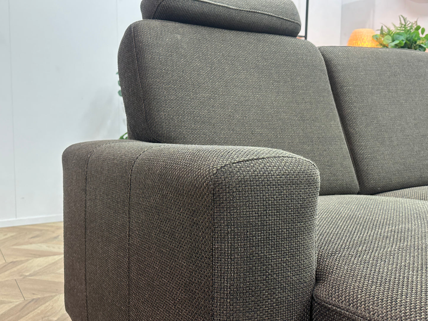 Bruine U Bank ~ Vaste Kussens