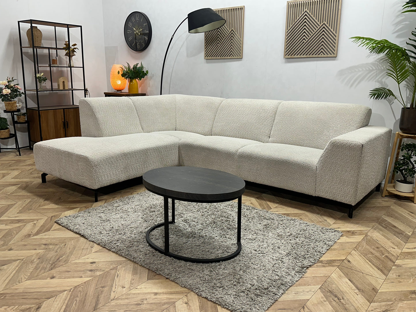 !Showroommodel! Witte/Crème Bouclé Stoffen Hoekbank