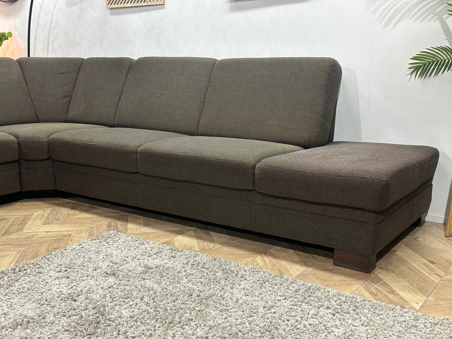 Bruine U Bank ~ Vaste Kussens