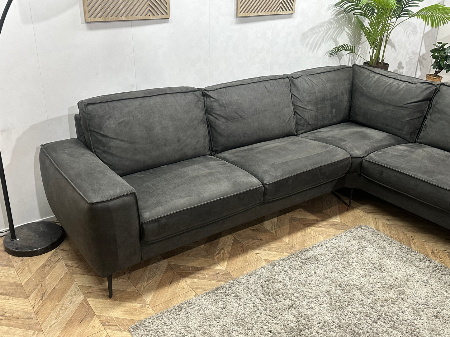 Antraciet Suède Stoffen Hoekbank ~ Losse Rugkussens Met Afneembare Hoezen