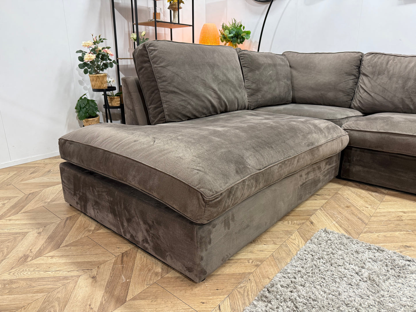 Bruine Velvet U Bank ~ Losse Kussens Met Afneembare hoezen