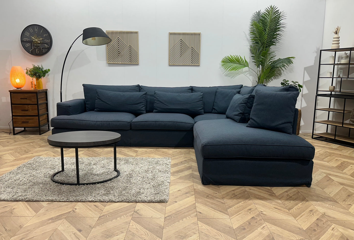 Blauwe Hoekbank ~ Losse Kussens Met Afneembare Hoezen