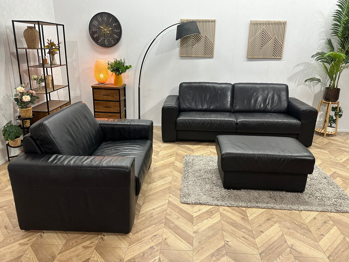 H&H Zwart Lederen Banken Set Incl Hocker ~ Vaste Kussens