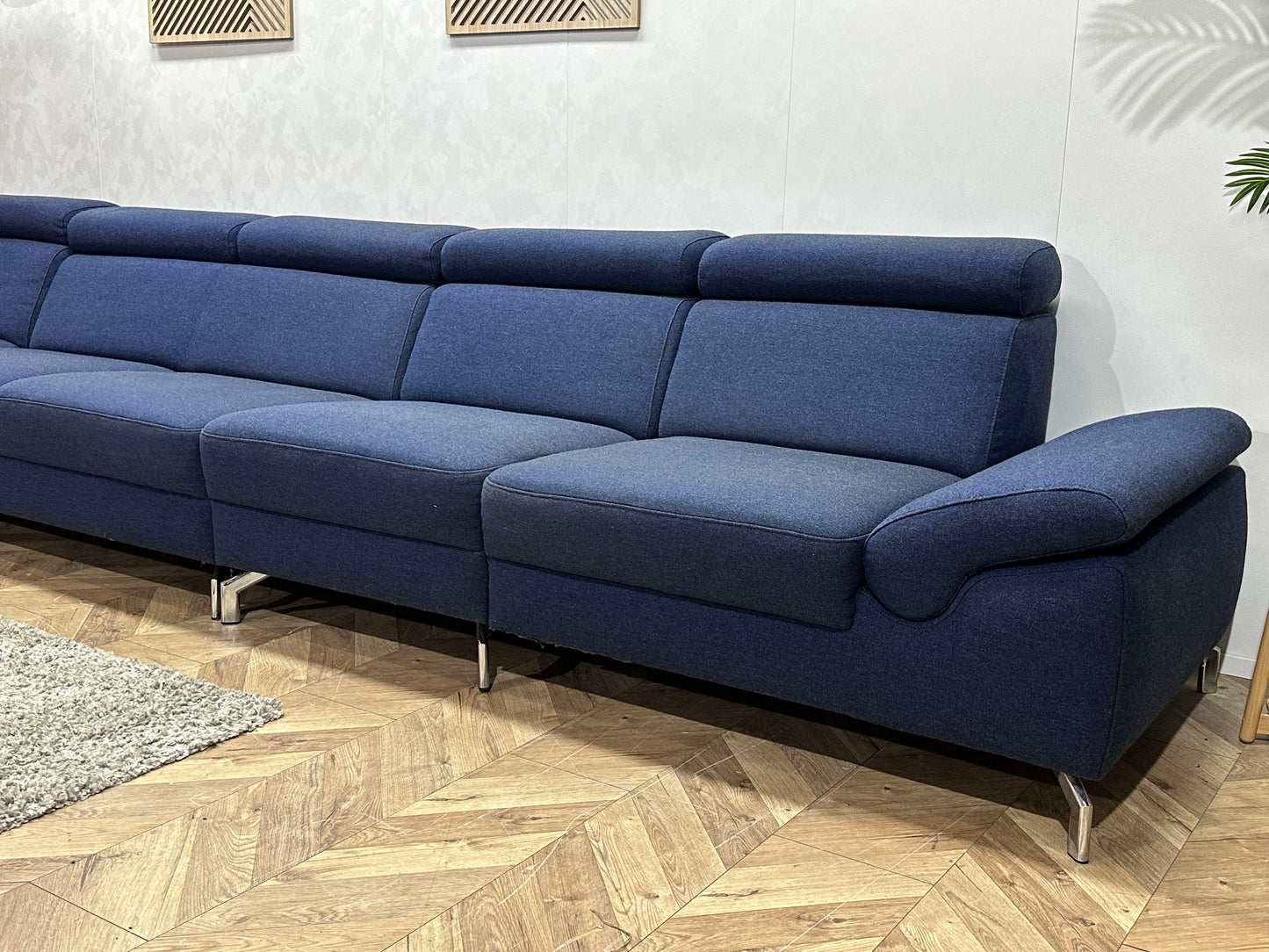 Montèl Blauwe Rechte Bank Inc Hocker ~ Verstelbare Arm/Hoofdsteunen