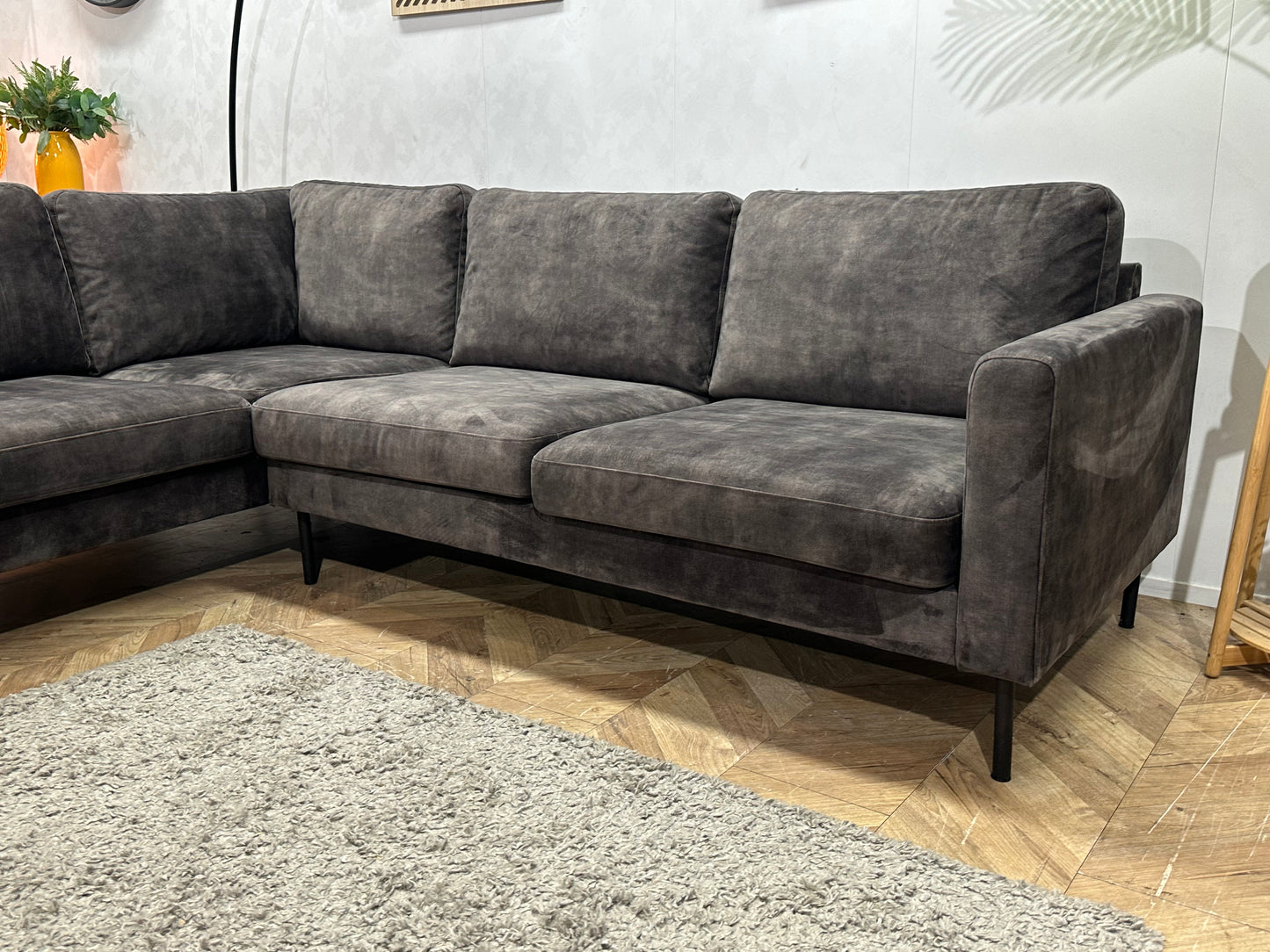 Antraciet Velvet Hoekbank ~ Losse Kussens Met Afneembare Hoezen