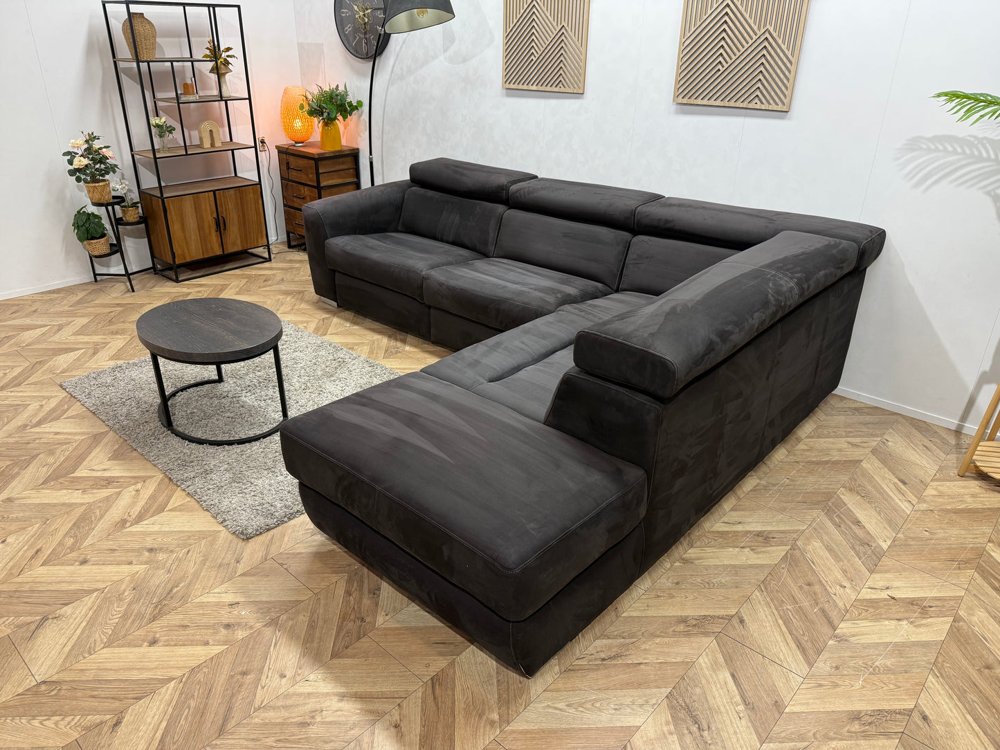 !Nieuwstaat! Xooon Antraciet Suède Stof Hoekbank ~ Elektrisch Verstelbaar