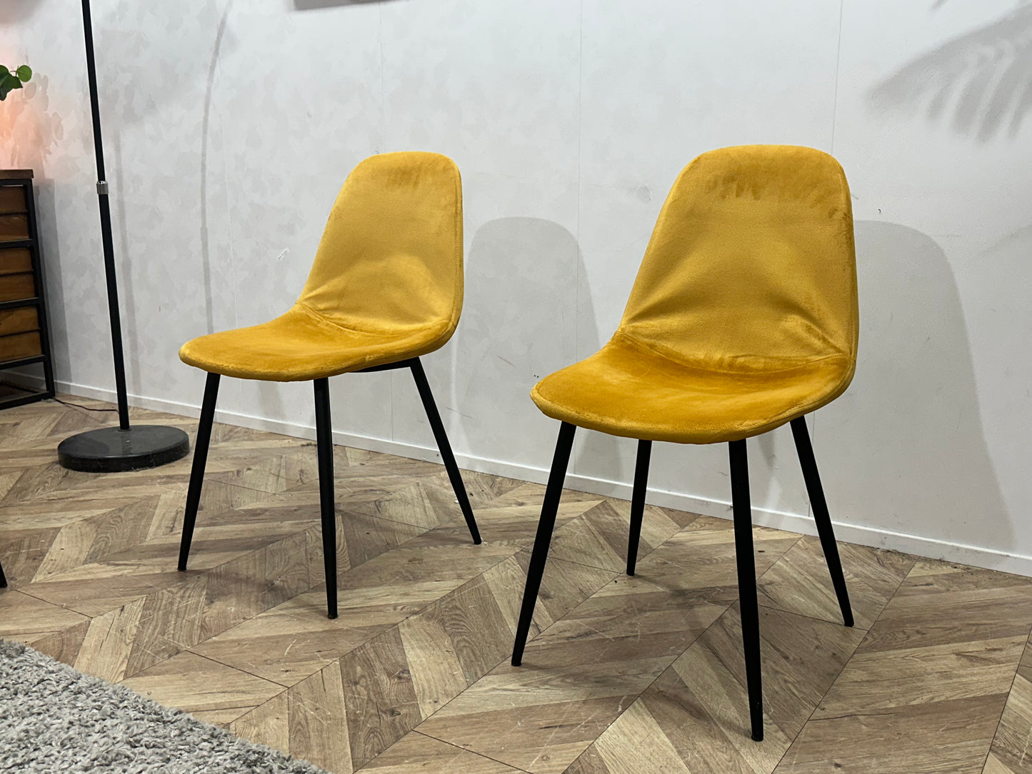 Gele Velvet Eetkamer Stoelen