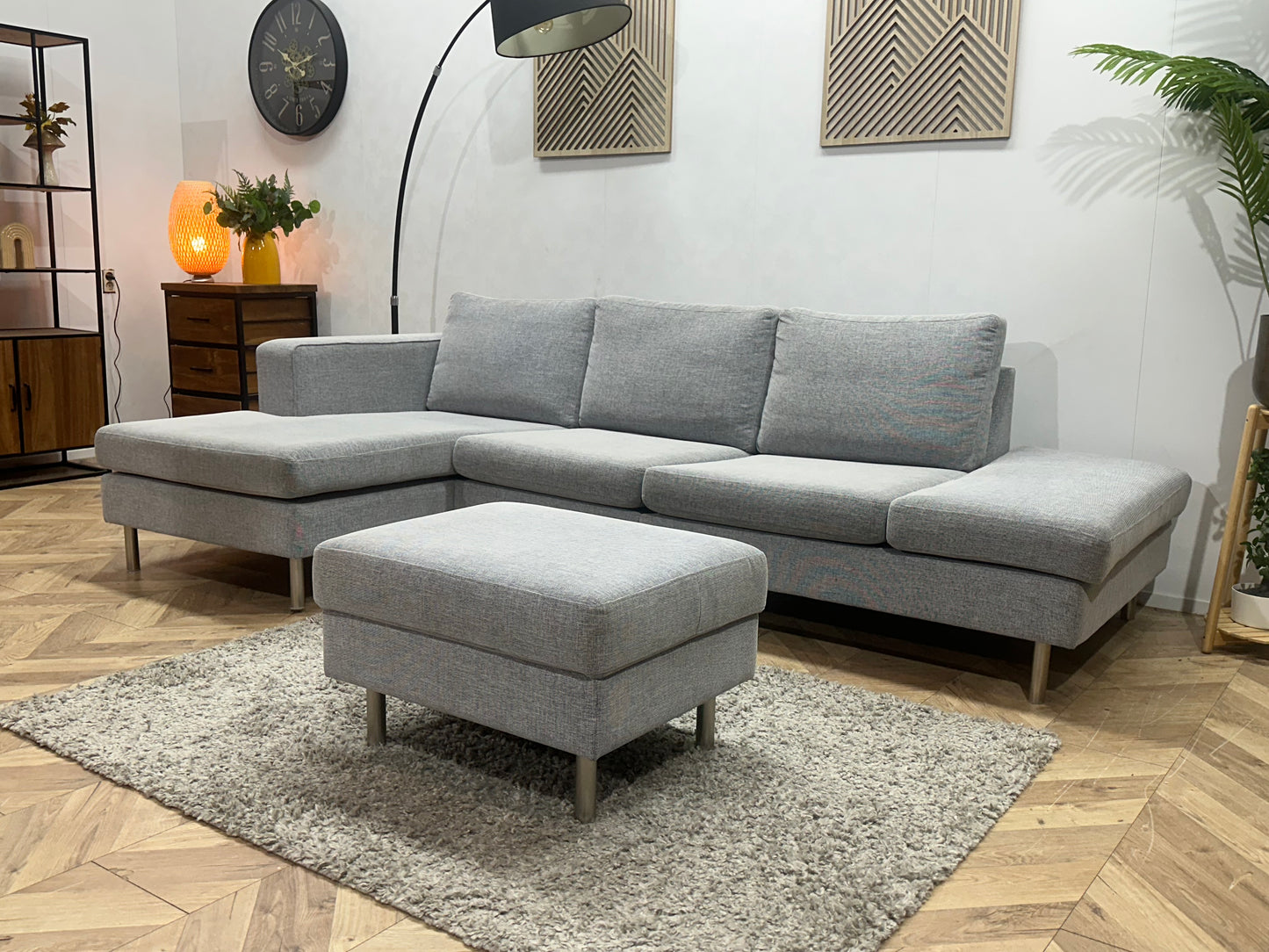 Licht Grijze Design Hoekbank Inc Hocker ~ Losse Kussens Met Afneembare Hoezen