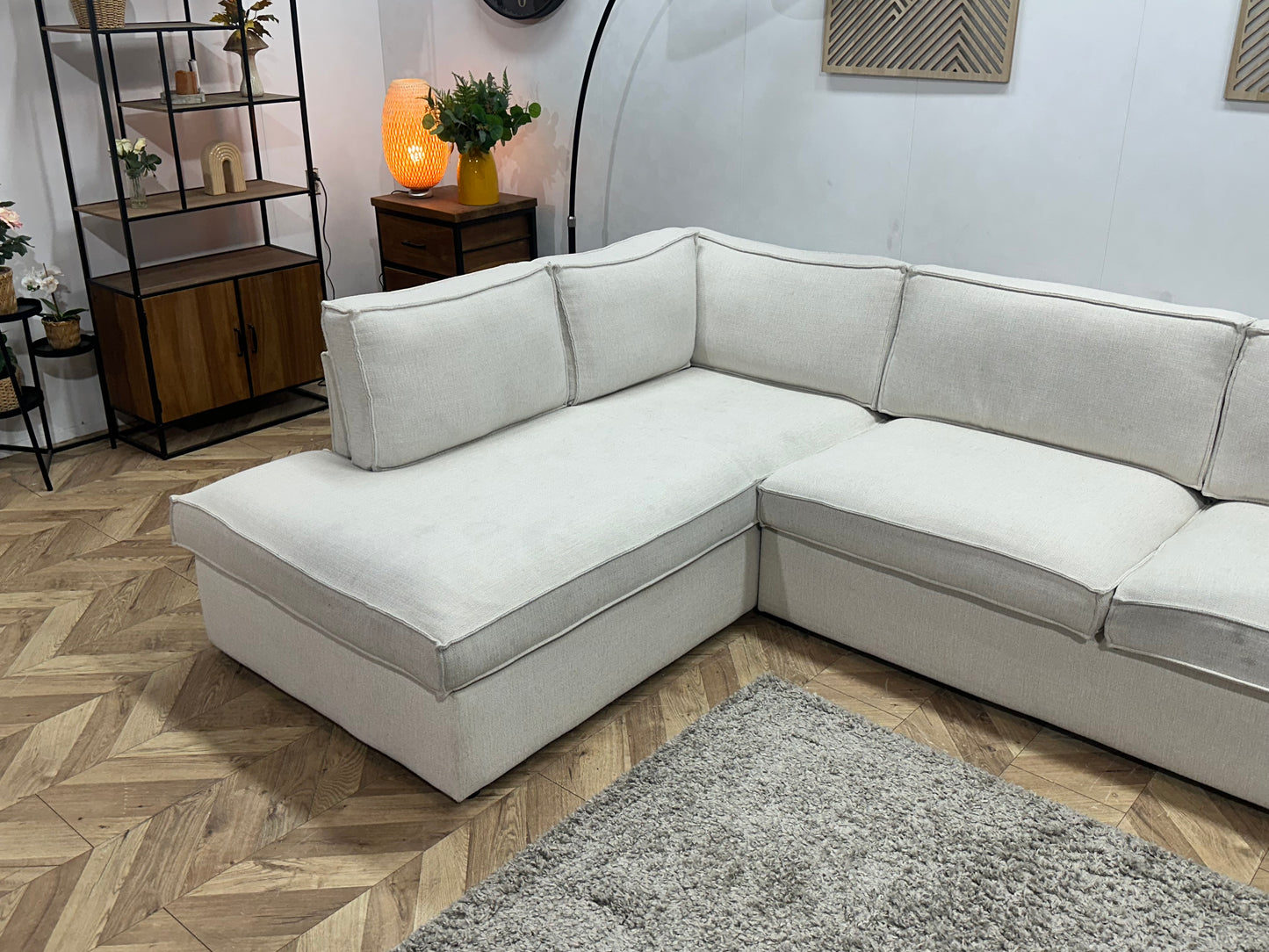 Witte Chenille Stoffen Hoekbank ~ Losse Kussens Met Afneembare Hoezen