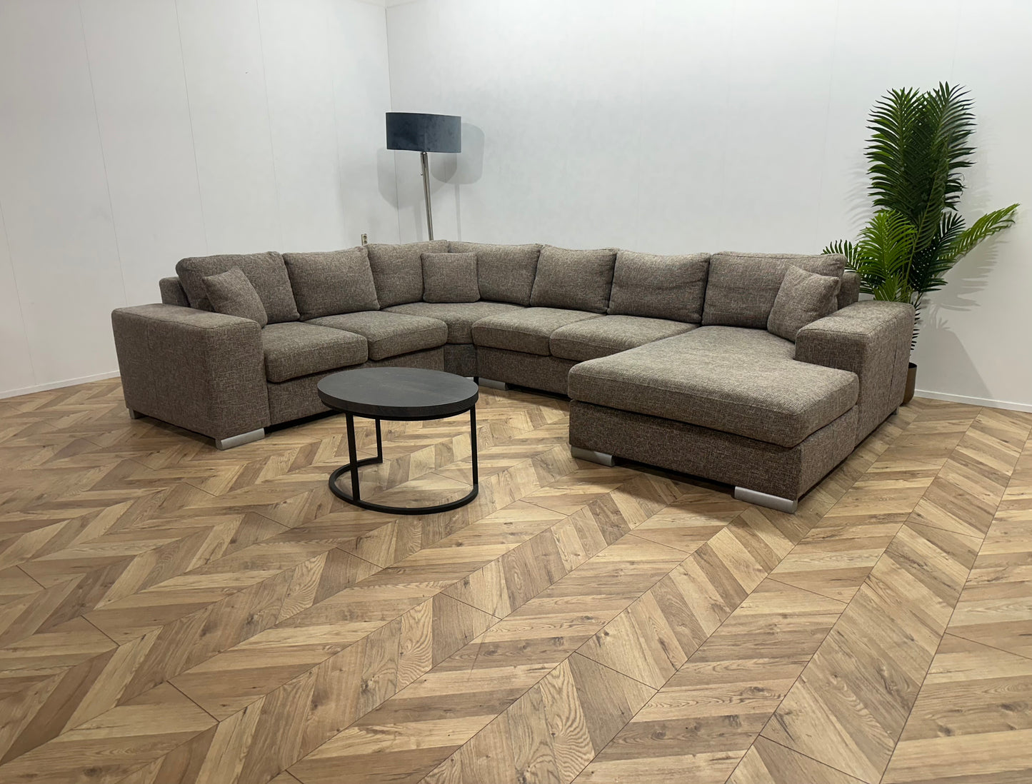 Grijze/Beige U Bank ~ Losse Kussens Met Afneembare Hoezen