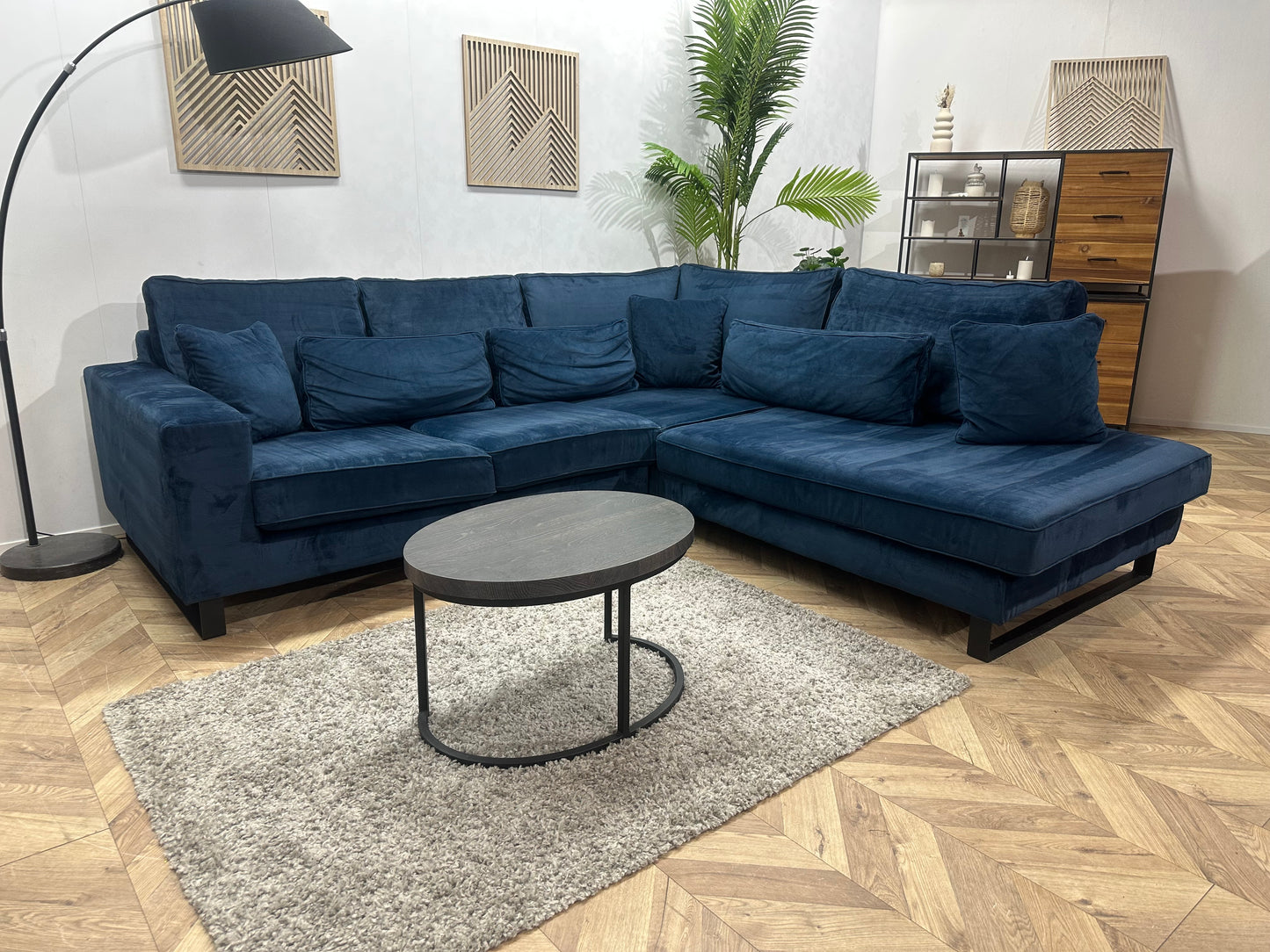 Blauwe Velvet Hoekbank ~ Losse Kussens Met Afneembare Hoezen