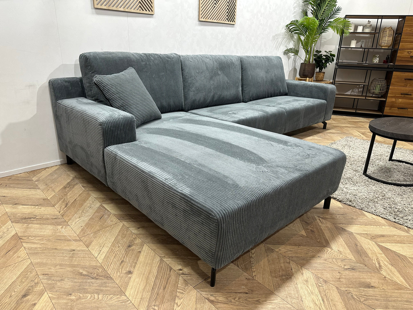 !Showroommodel! Blauwe Ribstof ~ Losse Rugkussens