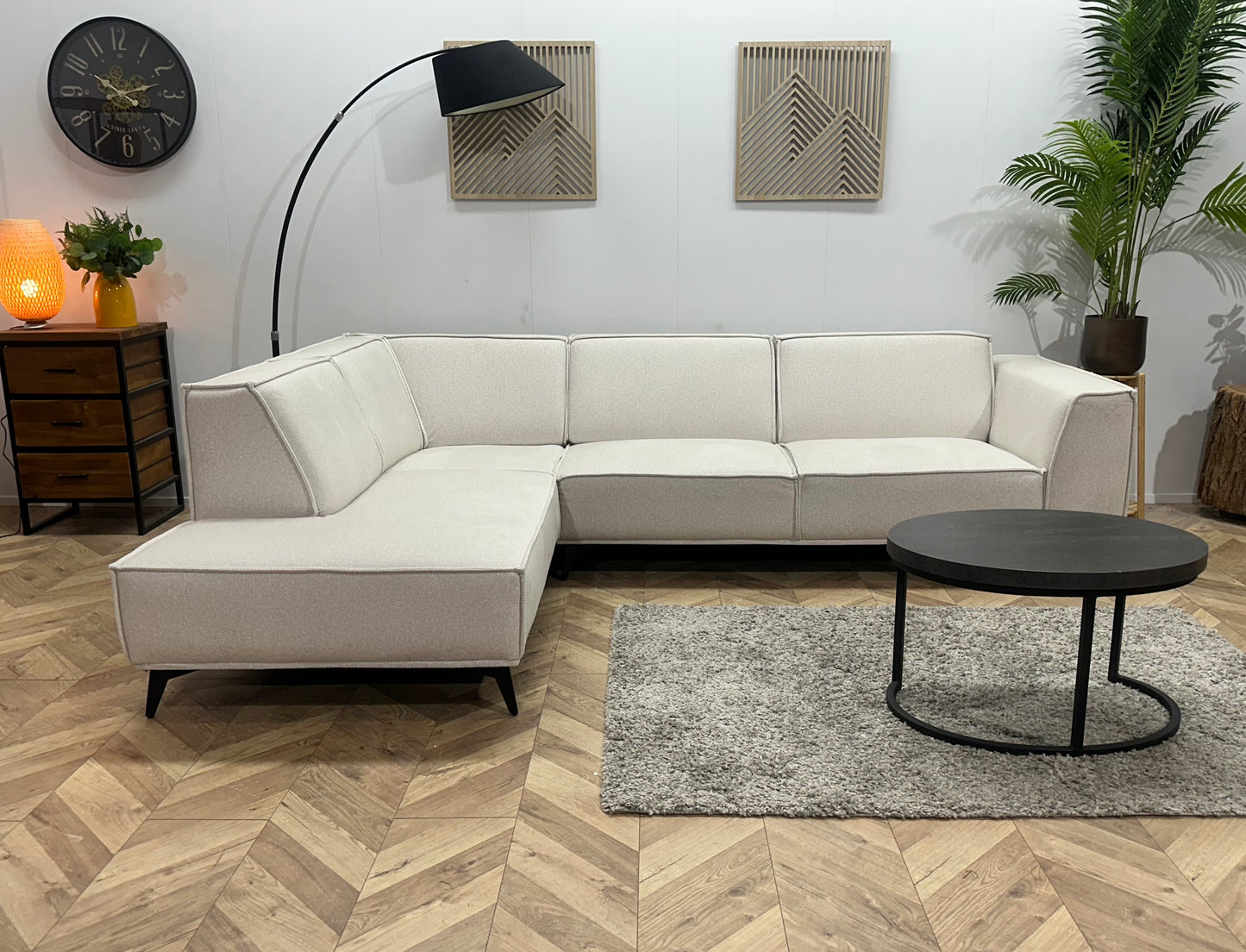 !Showroommodel! Witte Chenille Stoffen Hoekbank