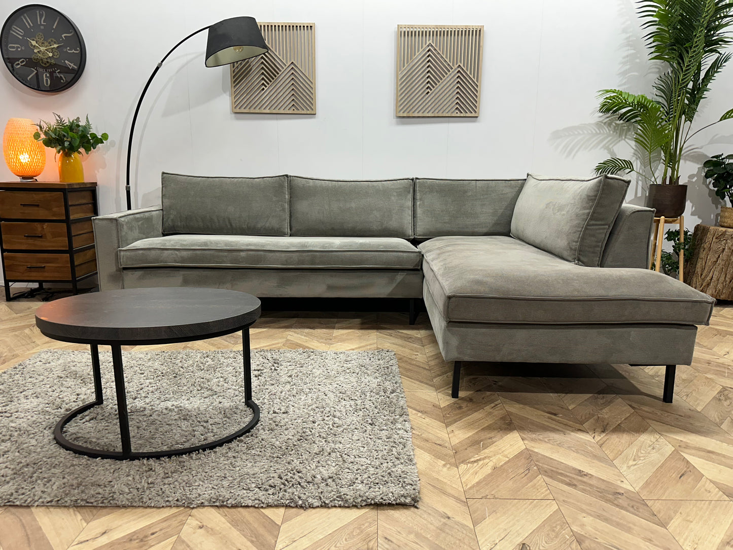 Grijze Woood Ribstof Hoekbank ~ Losse Kussens