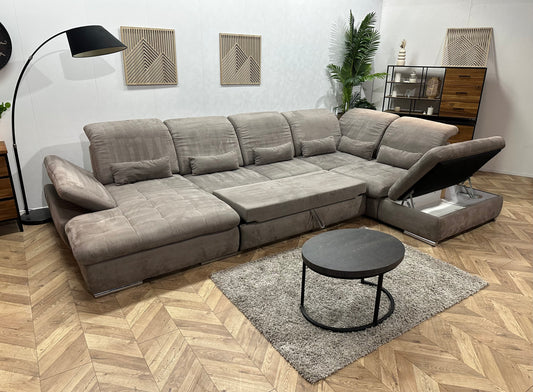 Ruime Grijze Suède Stoffen U Bank ~ Slaapfunctie