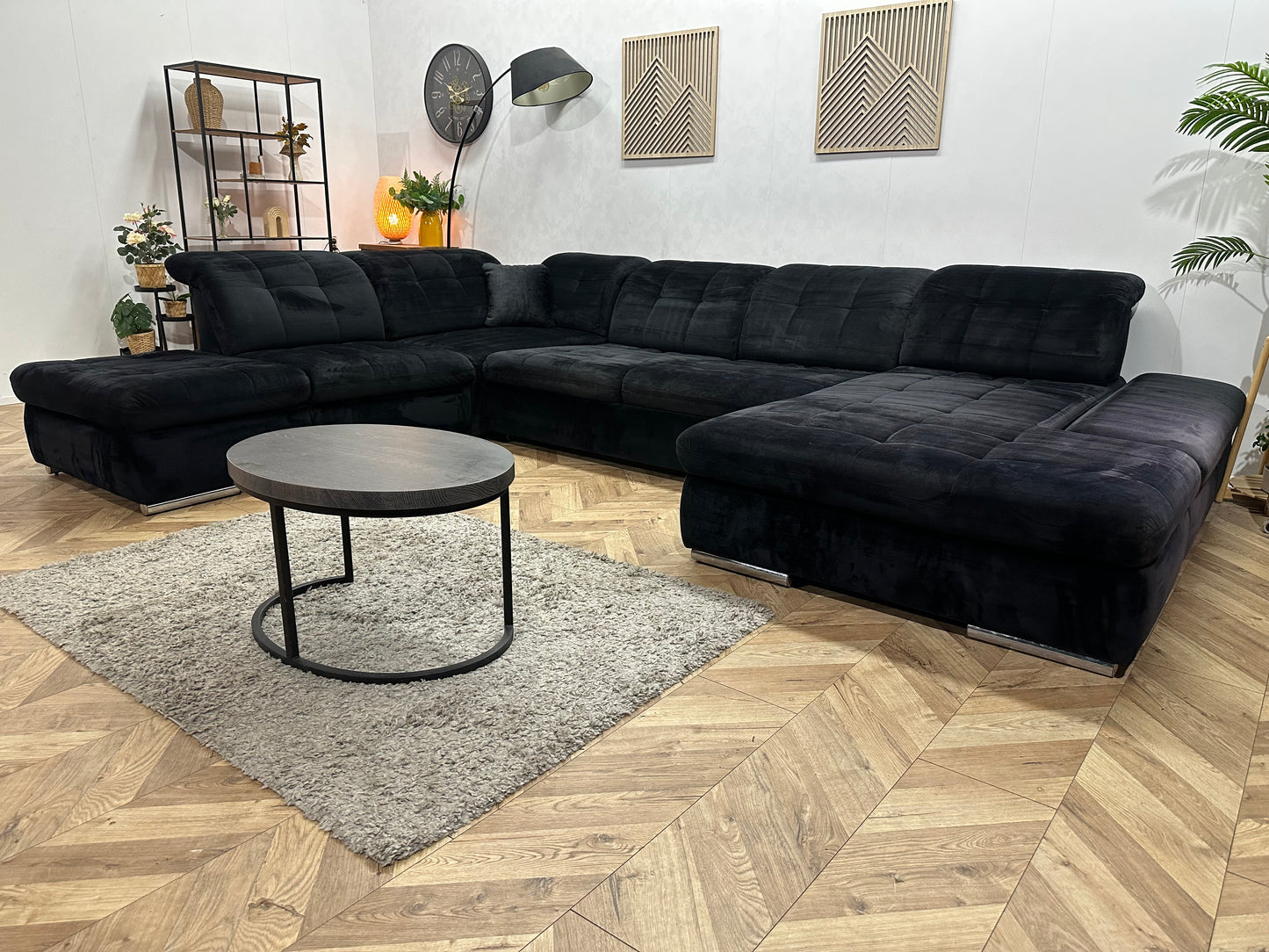 Zwarte Velvet U Bank ~ Uitschuifbare Rugleuningen