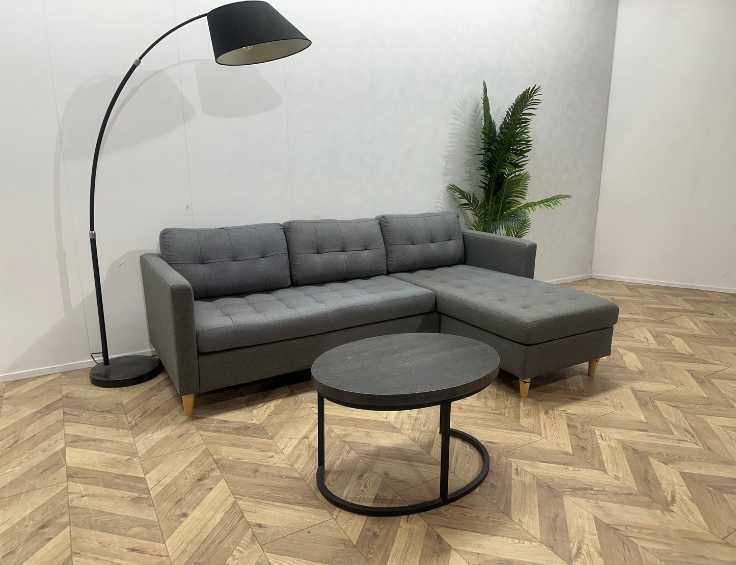 Grijze Hoekbank ~ Losse Kussens Met Afneembare Hoezen