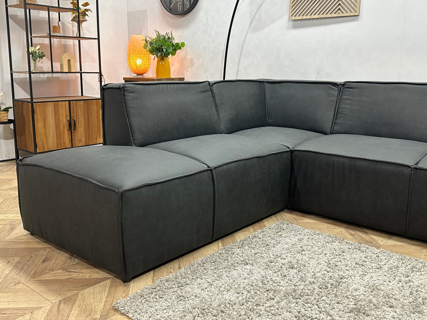 !Showroommodel! Antraciet Leather Look Hoekbank