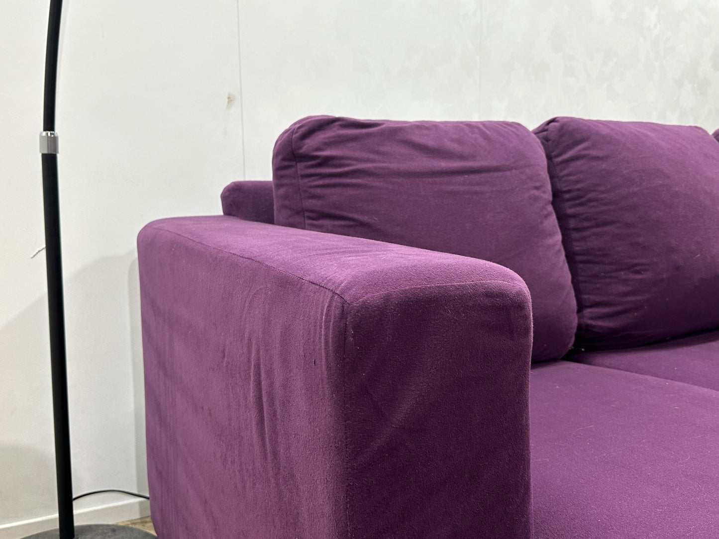 Paarse Hoekbank ~ Losse Kussens Met Afneembare Hoezen