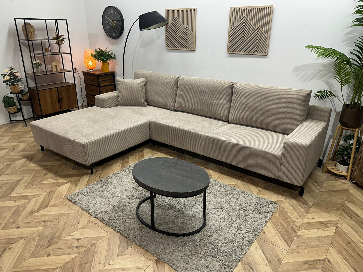 !Showroommodel! Licht Bruine Ribstof Hoekbank