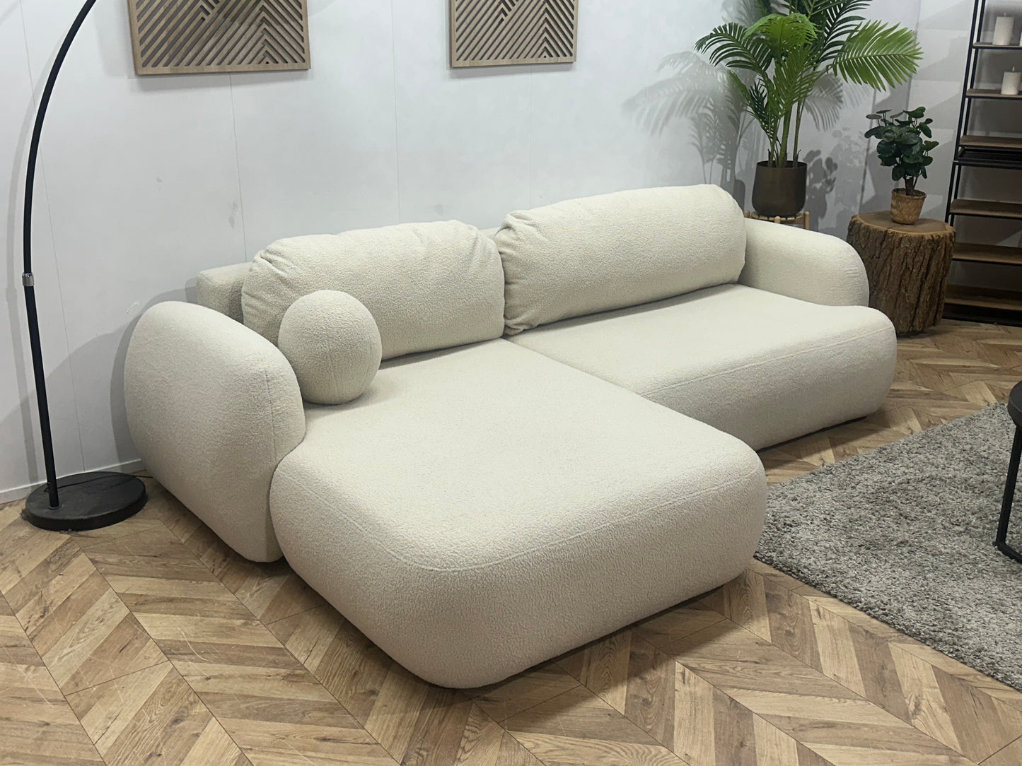 !Showroommodel! Witte Bouclé Stoffen Hoekbank
