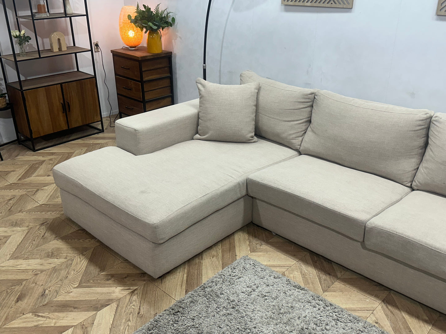 Beige Hoekbank ~ Losse Kussens Met Afneembare Hoezen