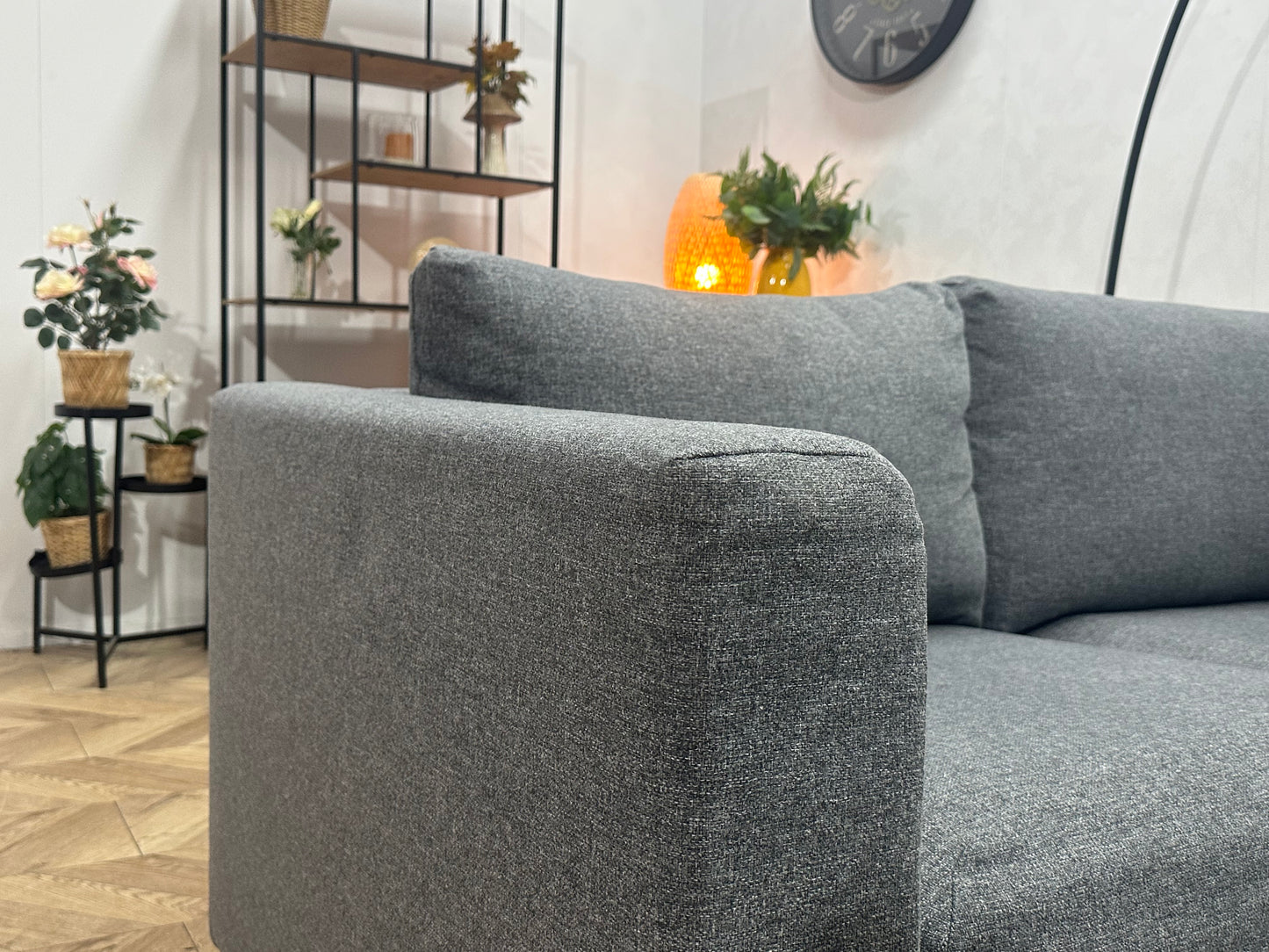 Grijze Design Hoekbank ~ Losse Kussens Met Afneembare Hoezen