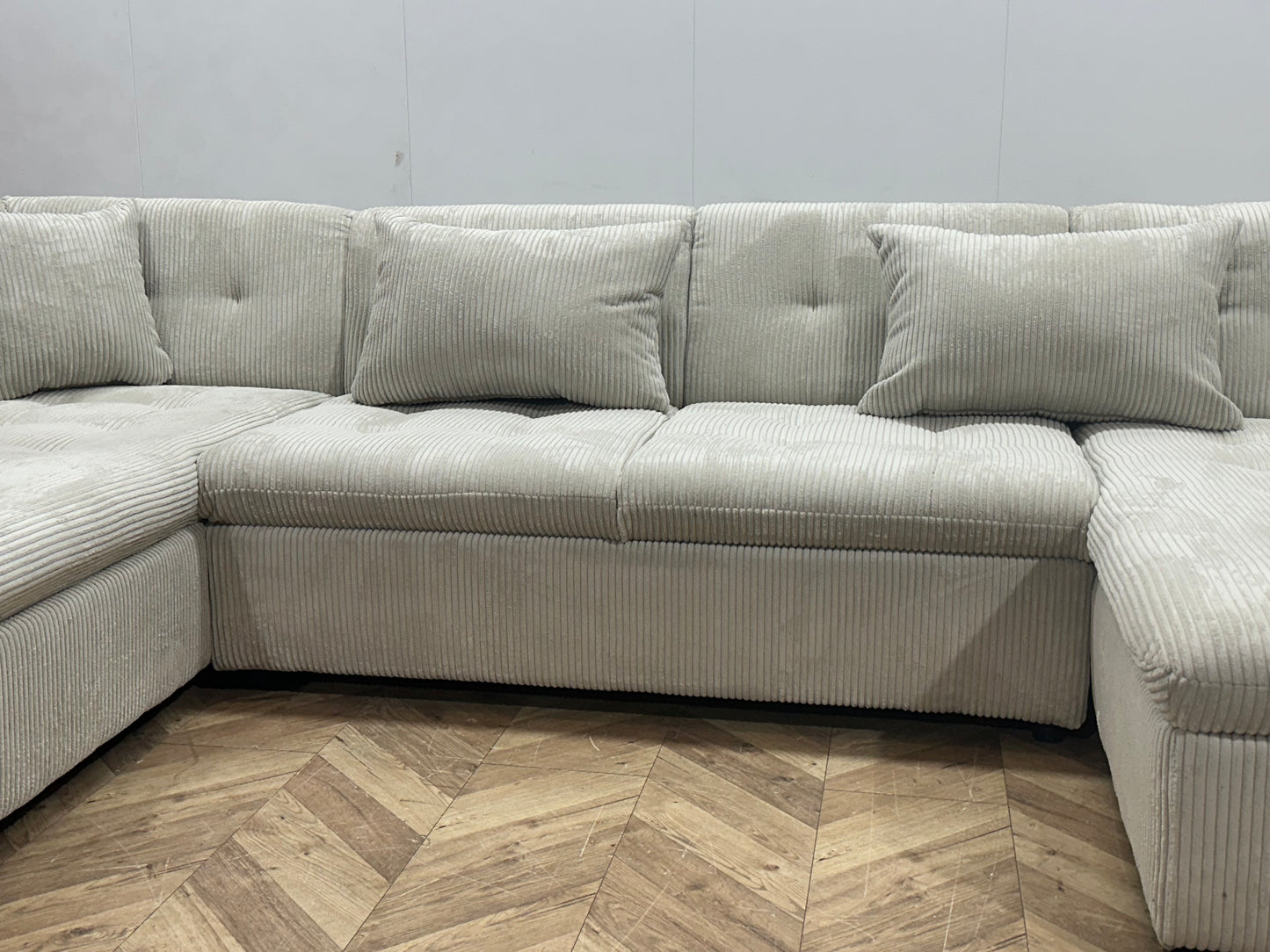 !Showroommodel! Witte Ribstof U Bank