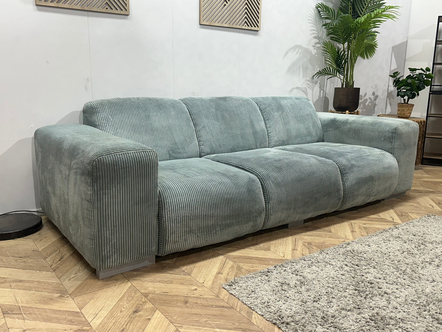 Licht Blauwe Ribstof 3-Zits Bank ~ Vaste Kussens