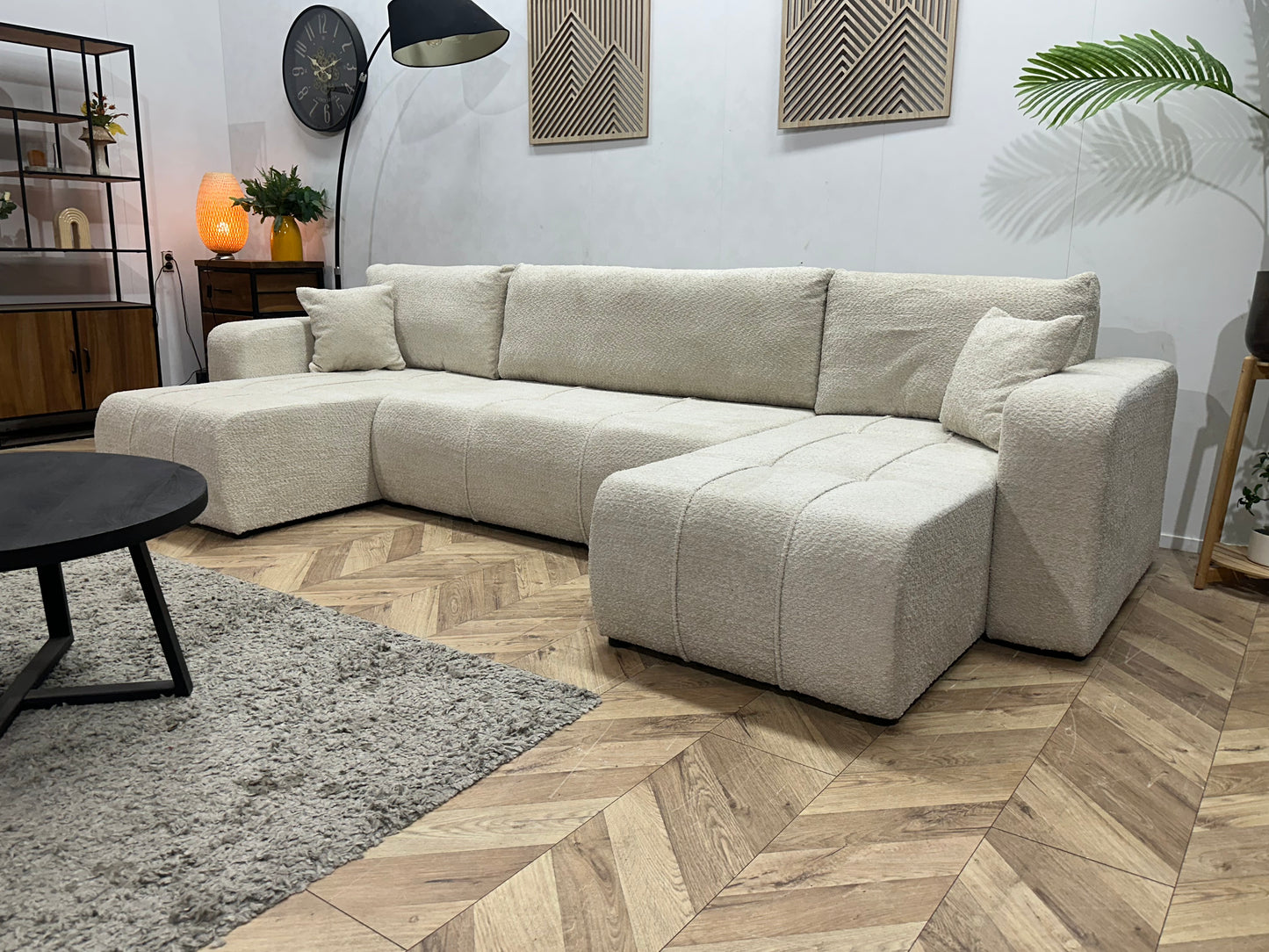 !Showroommodel! Witte Bouclé Stoffen U Bank