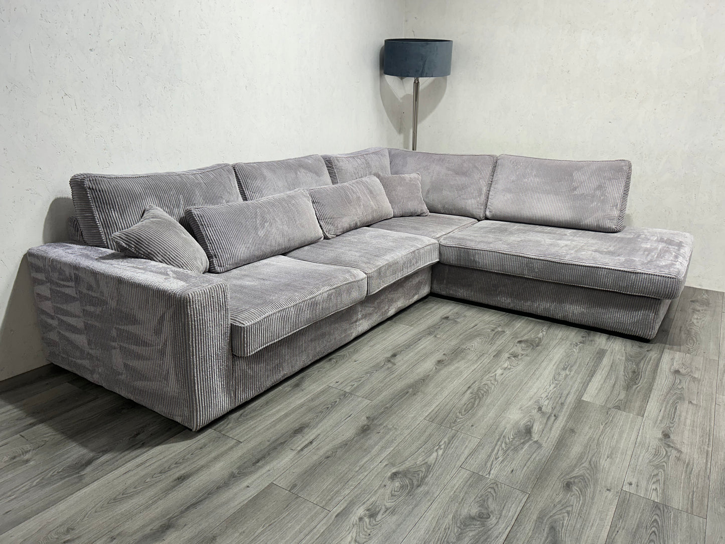 Licht Grijze Ribstof Hoekbank Inc. Fauteuil ~ Losse Kussens Met Afneembare Hoezen
