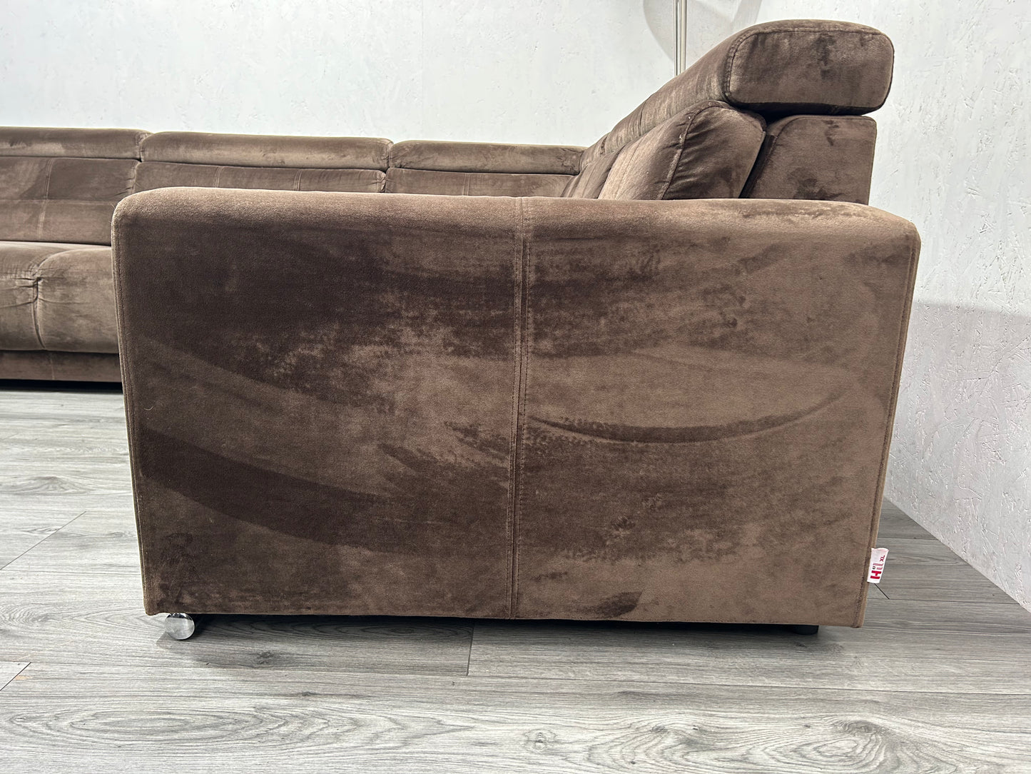Hil XL Bruine Velvet Hoekbank ~ Verstelbare Hoofdsteunen ~ Nieuwstaat
